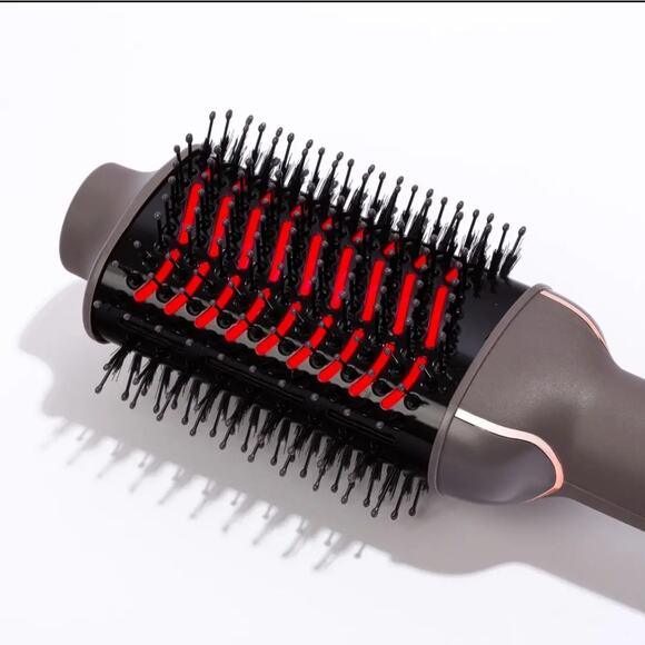 Hauteness 4 in One Blowout Brush with Infrared Technology 3 x2 inch Flat Barrel - Picture 2 of 7